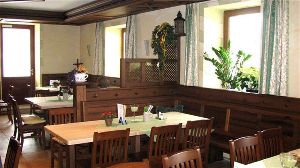 Hotel Gasthof Fellner Furth im Wald Exterior photo